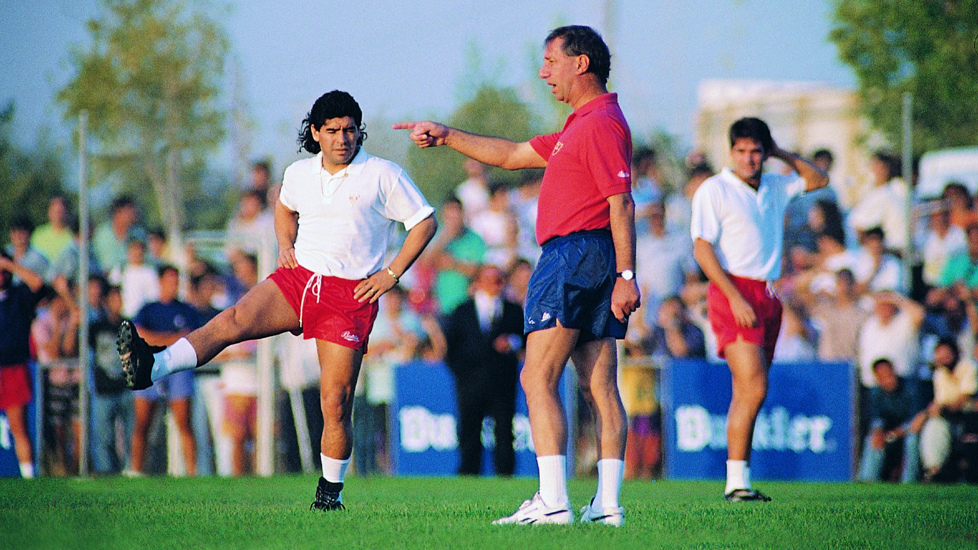 Maradona and Bilardo in Sevilla (©El Grafico/Getty Images)